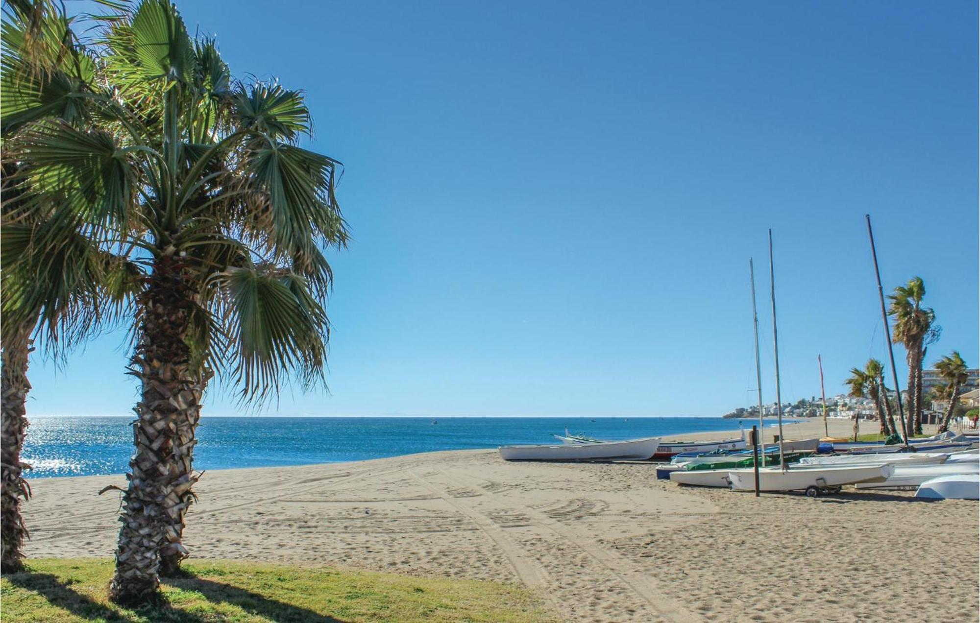 Gorgeous Apartment In Urb El Chaparral With Wifi La Cala De Mijas Kültér fotó